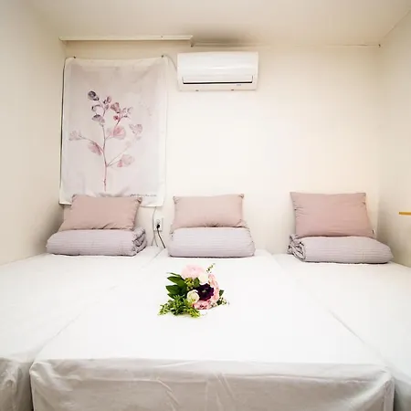 Yab-Guesthouse, Femaleonly, Foreignonly Seoul Exterior photo