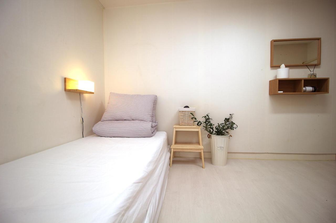 招待所 Yab-guesthouse, Femaleonly, Foreignonly 首尔