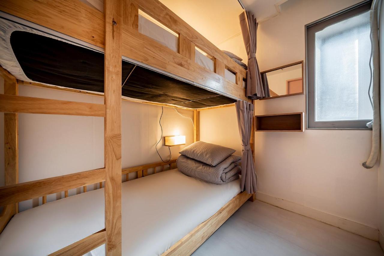 Yab-guesthouse, Femaleonly, Foreignonly Wisma tamu