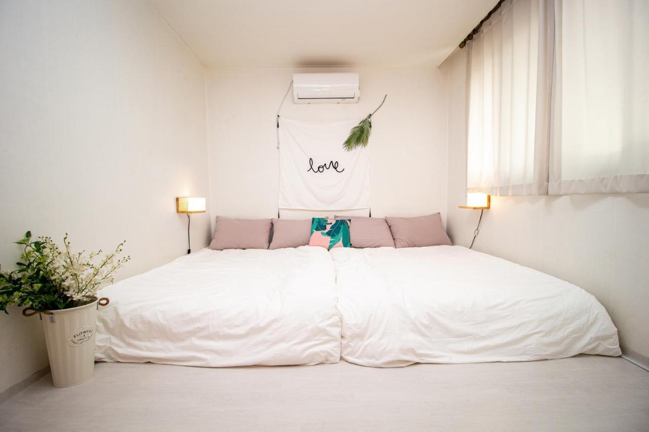 Yab-guesthouse, Femaleonly, Foreignonly Seoul