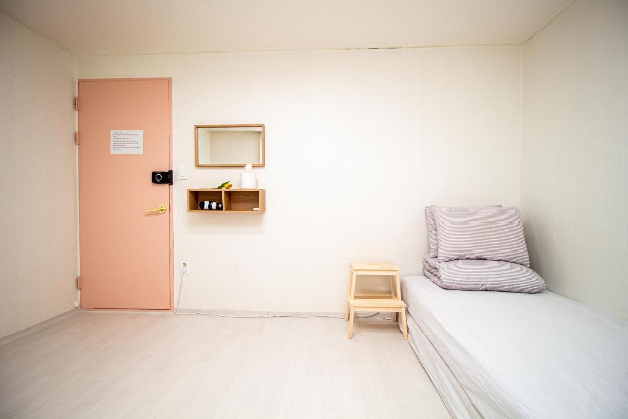 Guest house Yab-guesthouse, Femaleonly, Foreignonly 2*